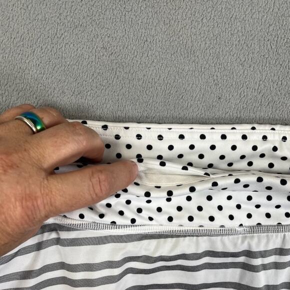 Lululemon Skirts Womens 32" White Black Run Pace Setter Skorts Ruffled Tennis - Picture 5 of 12